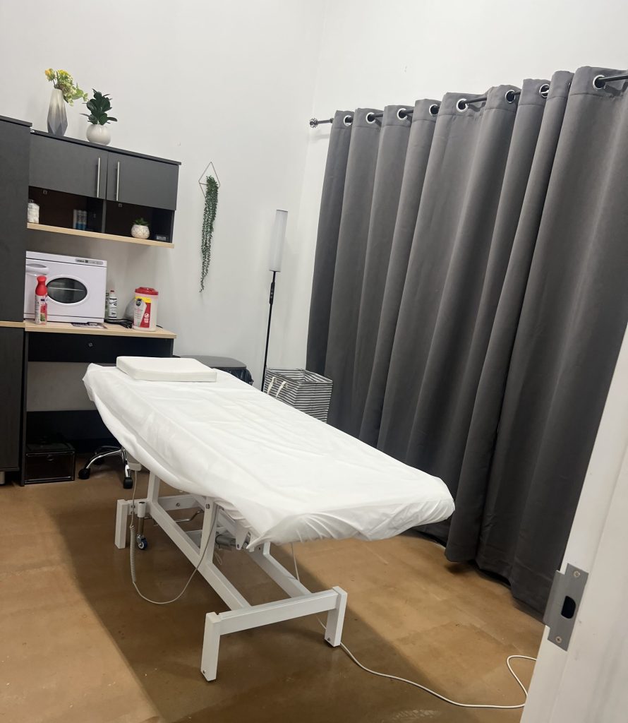 Be You Esthetic Suites is the top rated med spa suites in Brooklyn, offering affordable med spa services in Brooklyn from independent service providers. Post surgery healing services like lymphatic drainage massage near Park Slope, red light therapy in Brooklyn, and more to help you recover from your surgery quickly. They do also offer Brooklyn body sculpting treatments like ultrasonic cavitation in Brooklyn, wood therapy massage near Park Slope, and weight loss treatments in Brooklyn like Semaglutide and Tirzepatide. chemical peels in Brooklyn, acne treatments in Brooklyn, microdermabrasion near Park Slope, laser hair removal in Brooklyn, Brooklyn lip fillers, body fillers in Brooklyn, Brooklyn laser hair removal, laser hair near Park slope. Semaglutide comparison, treatment options, GLP-1 treatments, medication differences